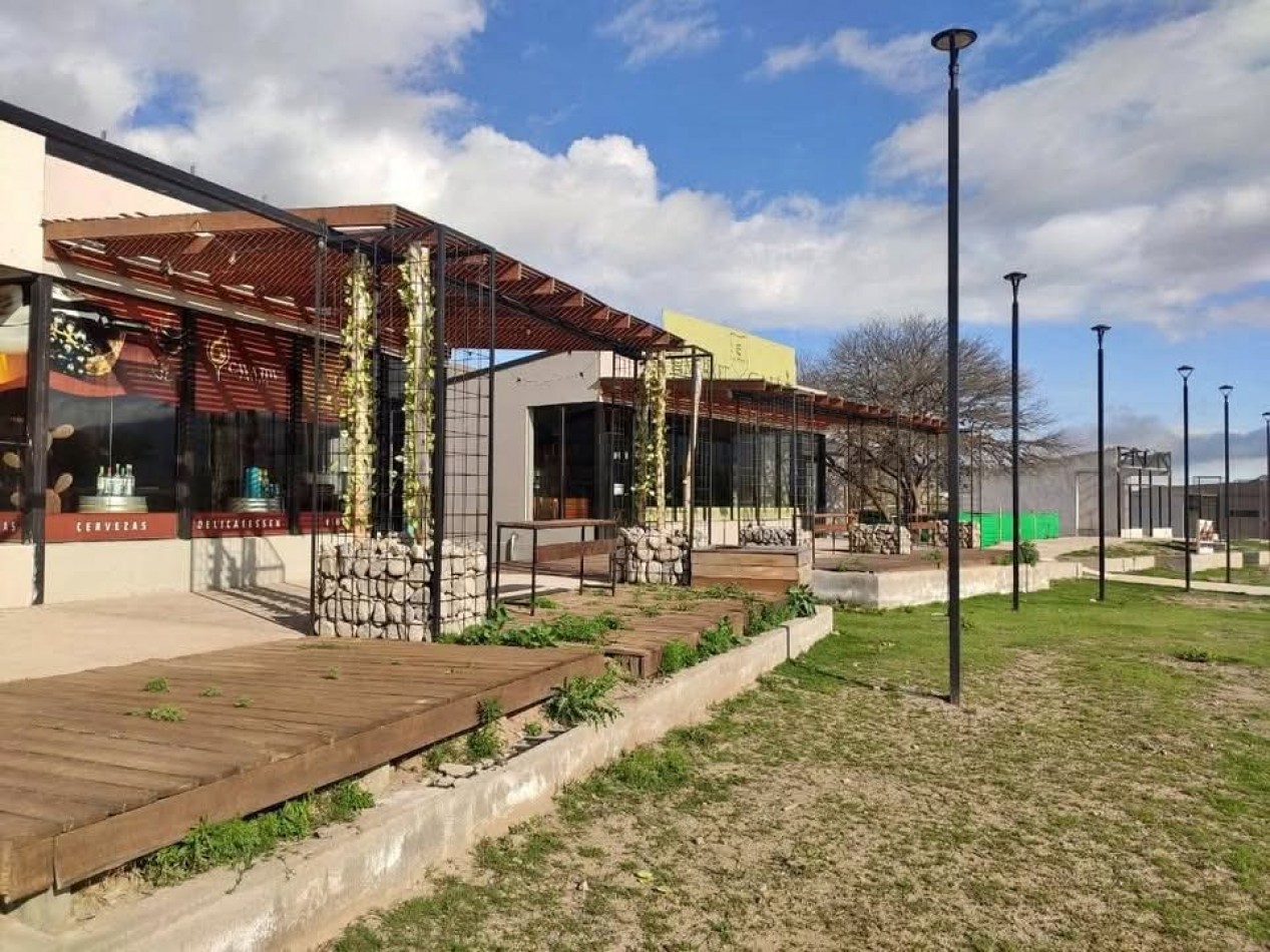VENTA TERRENO 1500 M2