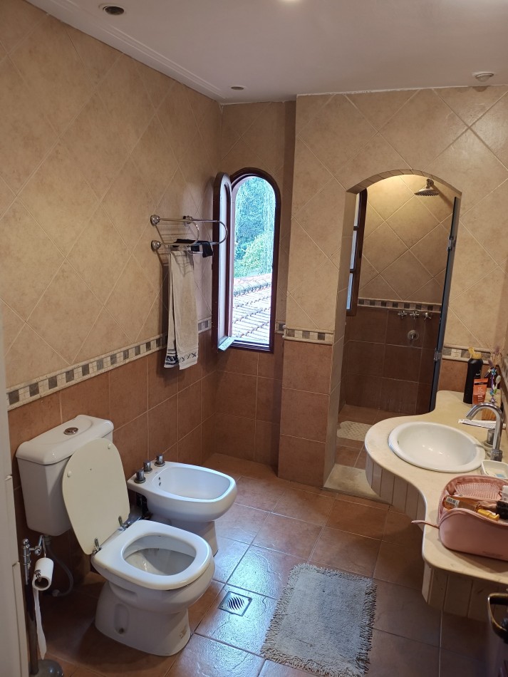 VENTA CASA - COUNTRY MARCOS PAZ
