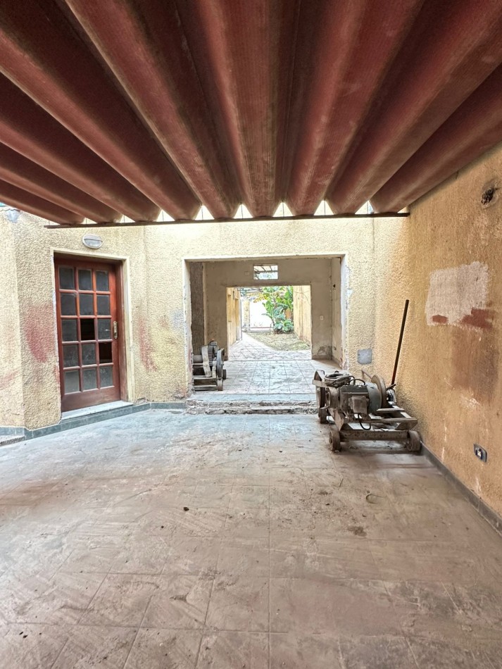 VENTA TERRENO 280M2 - RIOJA 876